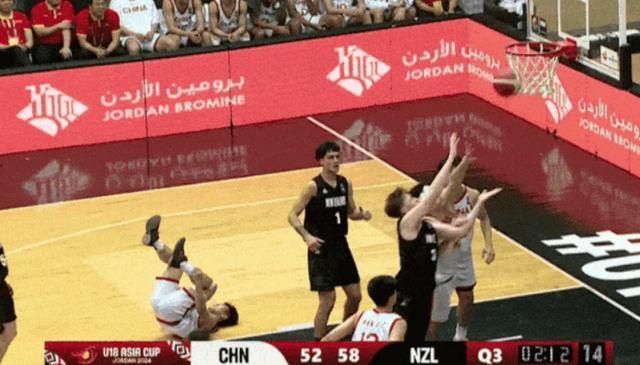 中国男篮金牌没了！半决赛15投砸出11铁！人家未来能打NBA……