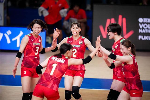 日本女排3-0横扫韩国：领先中国女排1.08分，奥运资格稳了