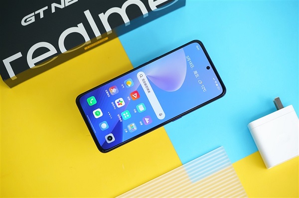 realme(realmegt5pro)